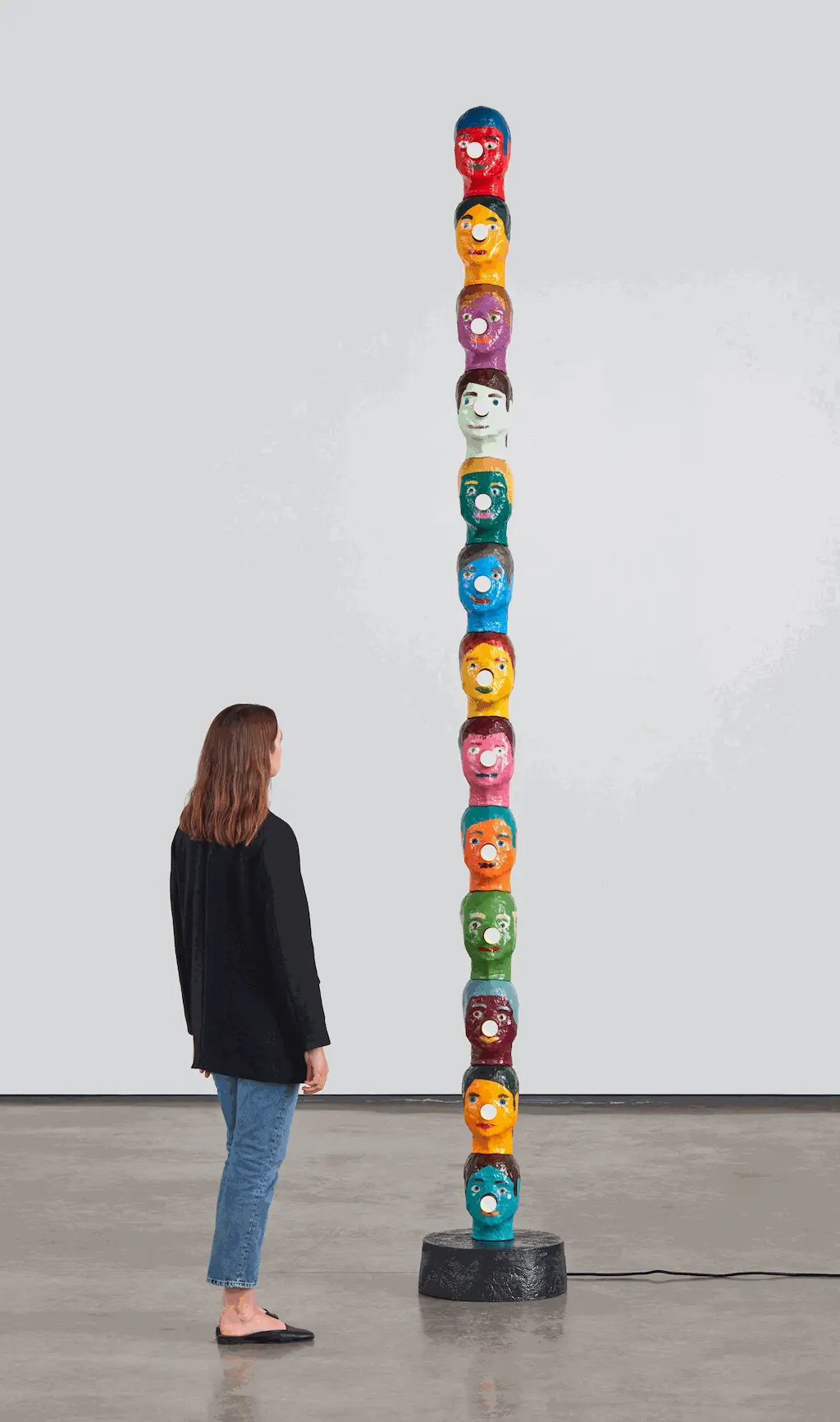Evan Holloway Wired in series, 2018